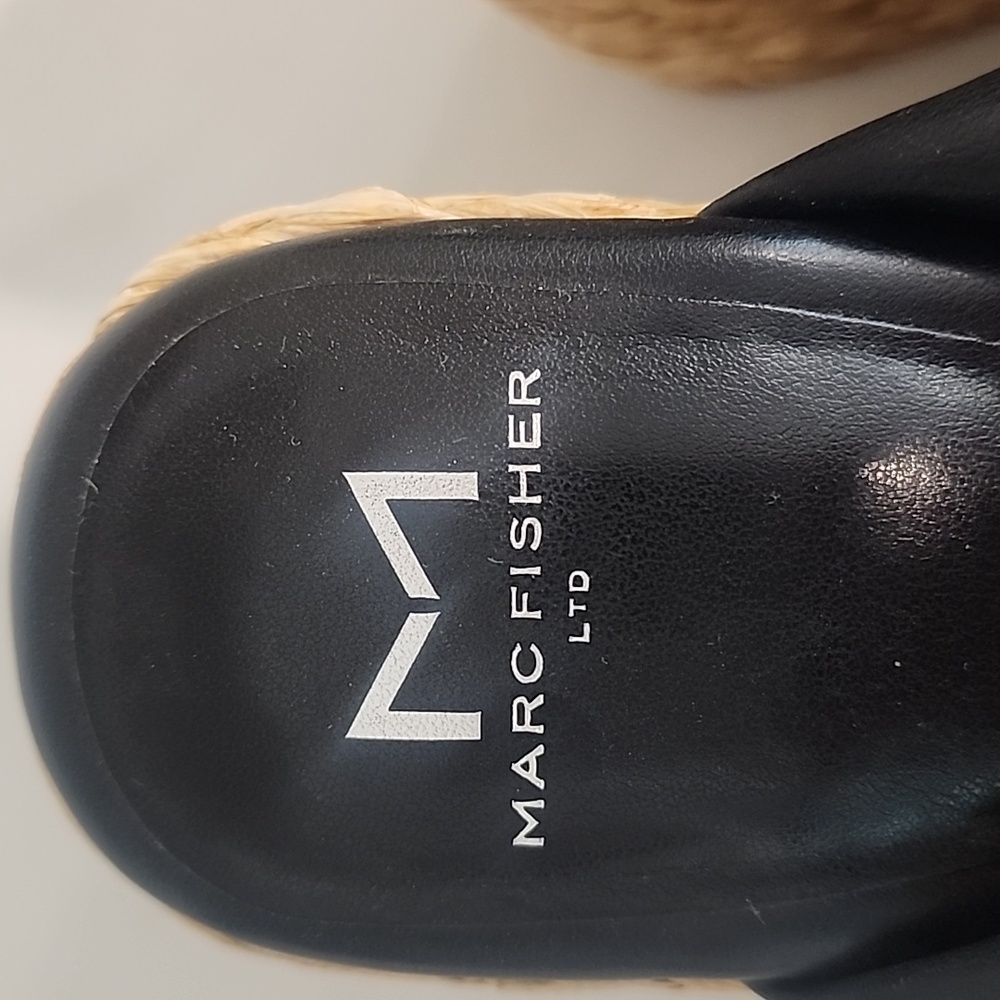 Marc Fisher Wedges - Picture 5 of 5